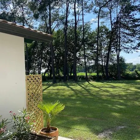 Domaine De La Lande En Pays Basque Apartment